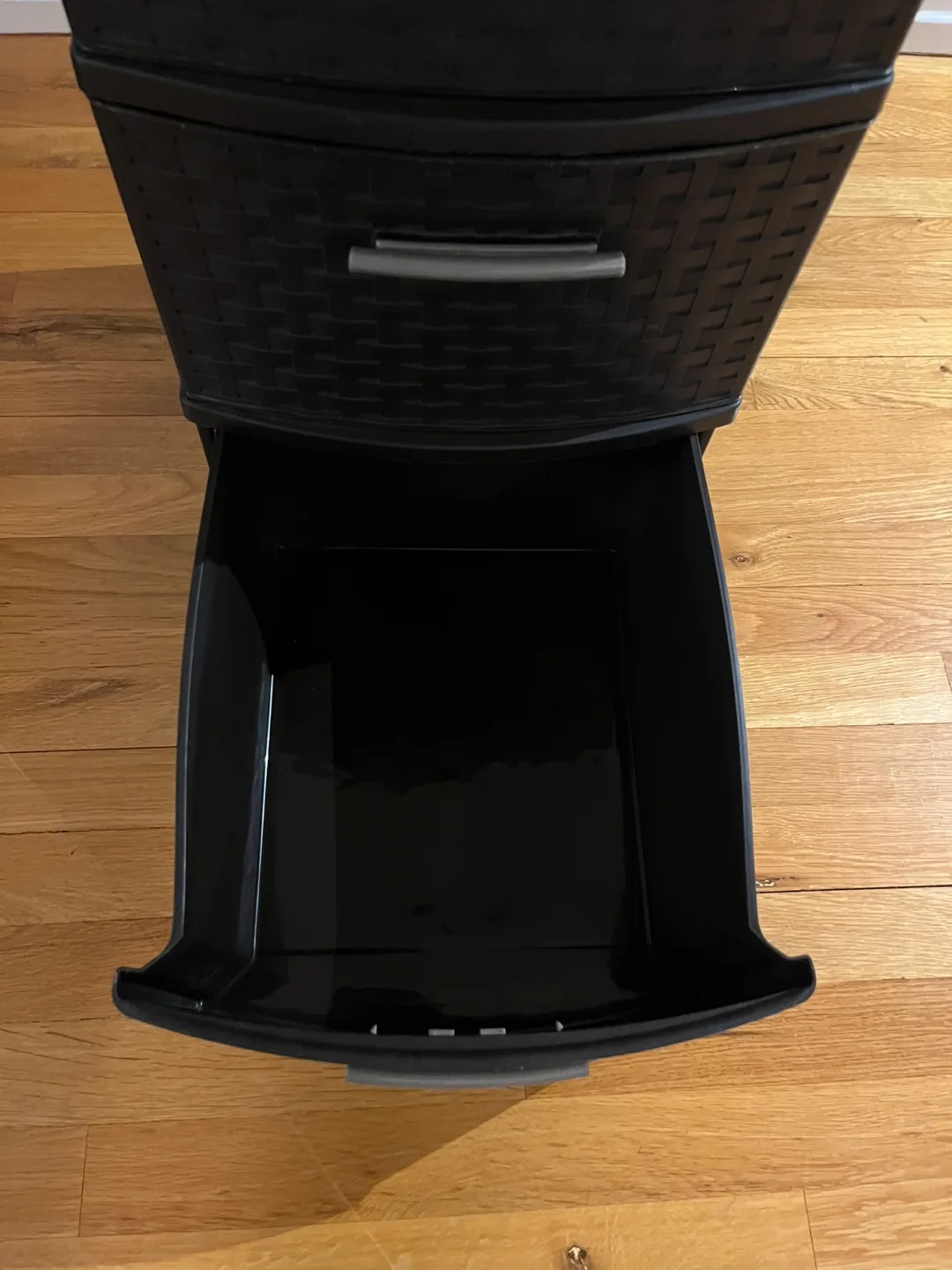 Sterilite 3-Drawer Storage Organizer image indicator(5)