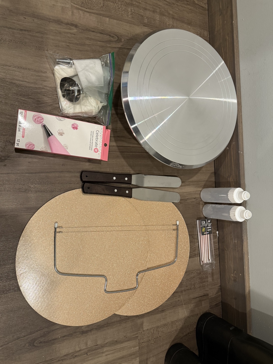 Cake Decorating Supplies Kit