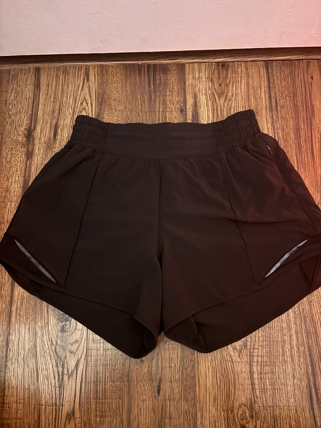 Lululemon Black Hotty hot shorts