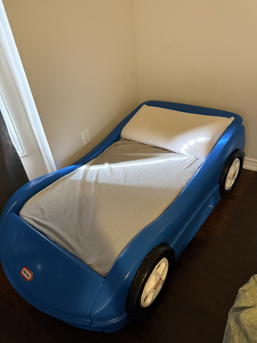 Little Tikes Cozy Coupe Toddler Bed and Storage