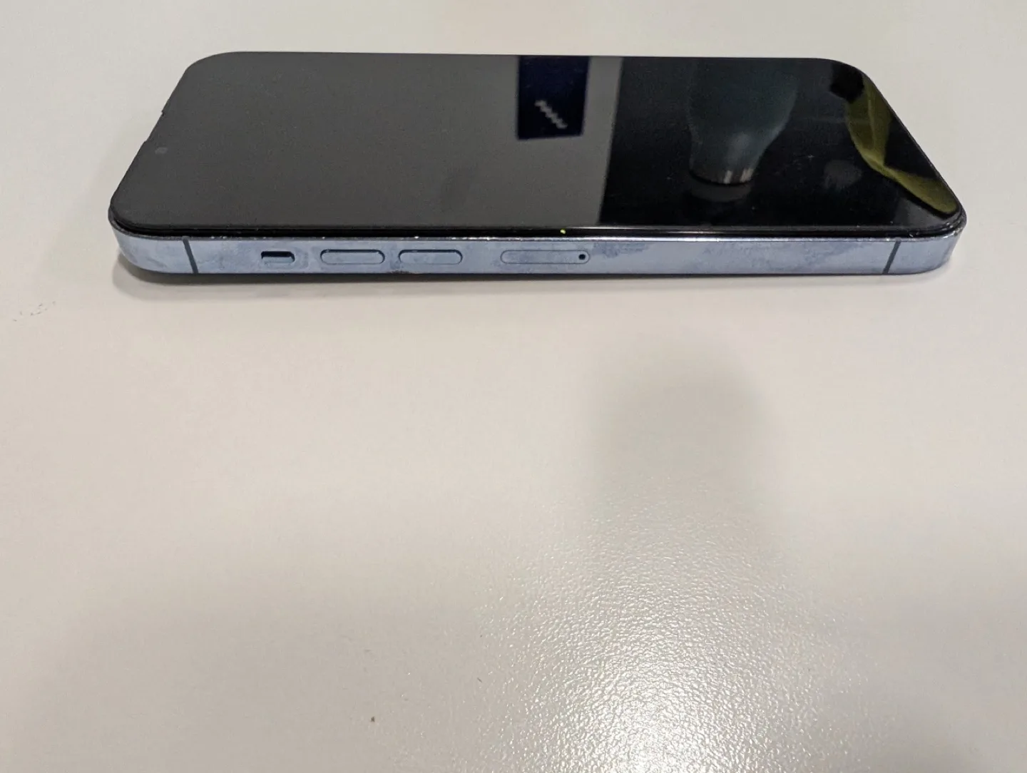 iPhone 13 Pro Max 1TB image indicator(2)