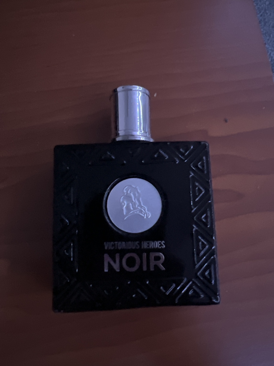 Victorious Heroes Noir Perfume