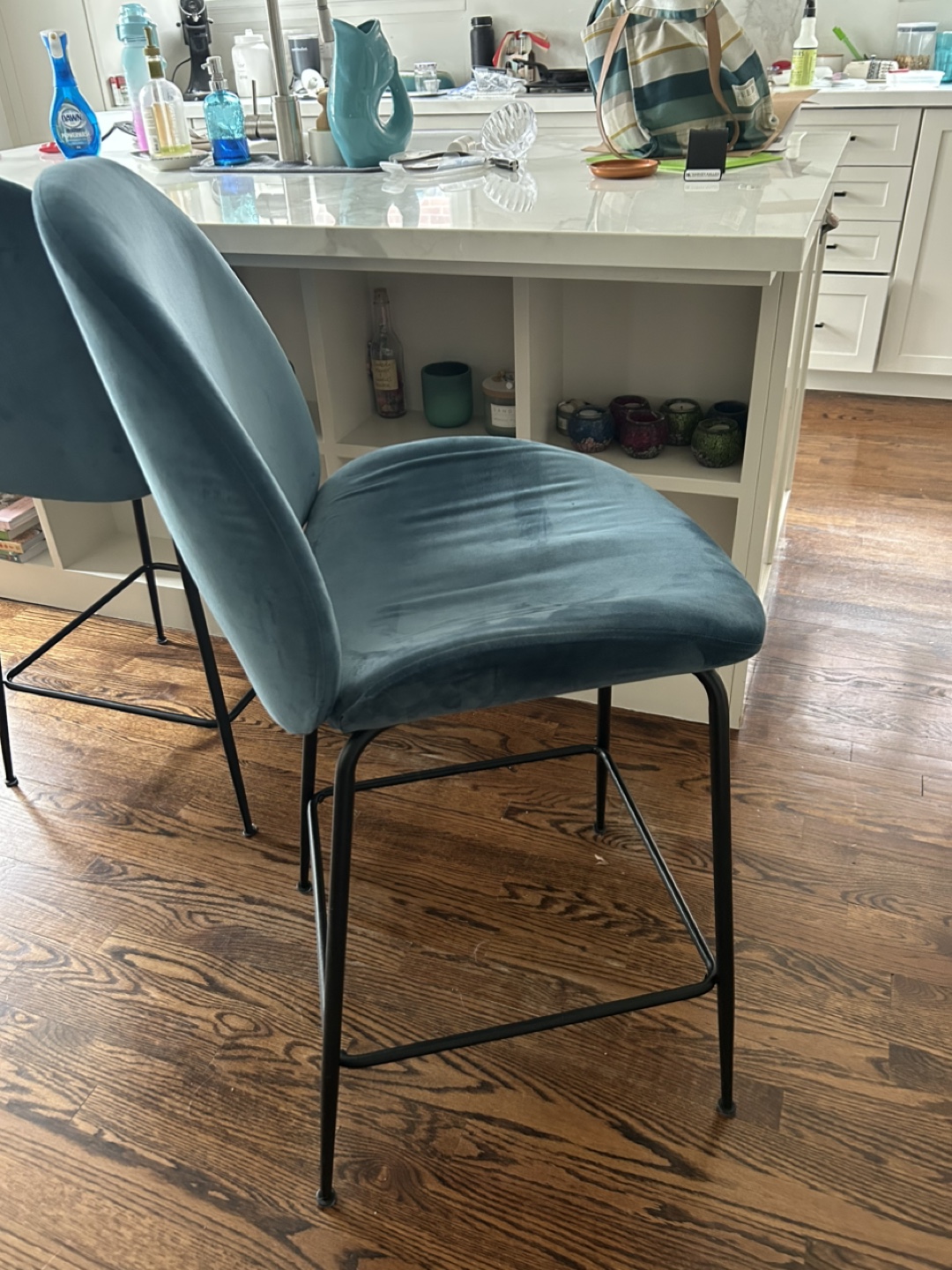 4 Teal Velvet Counter Stools - photo 3