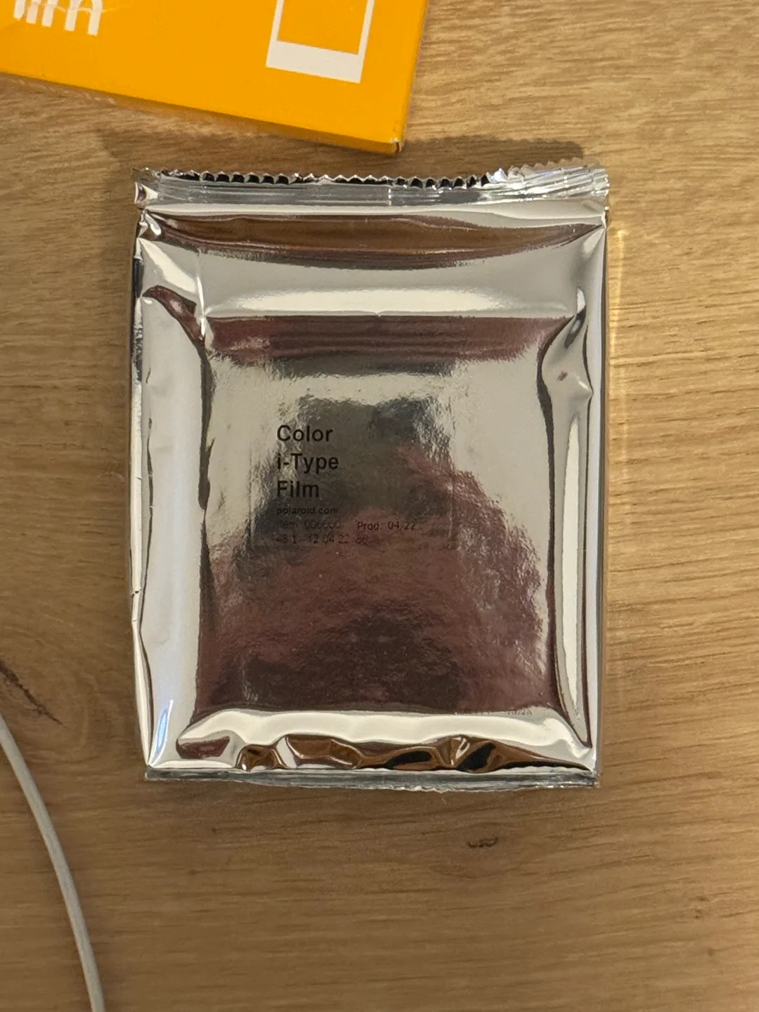 Polaroid Color i-Type Film - 8 exposures image indicator(3)