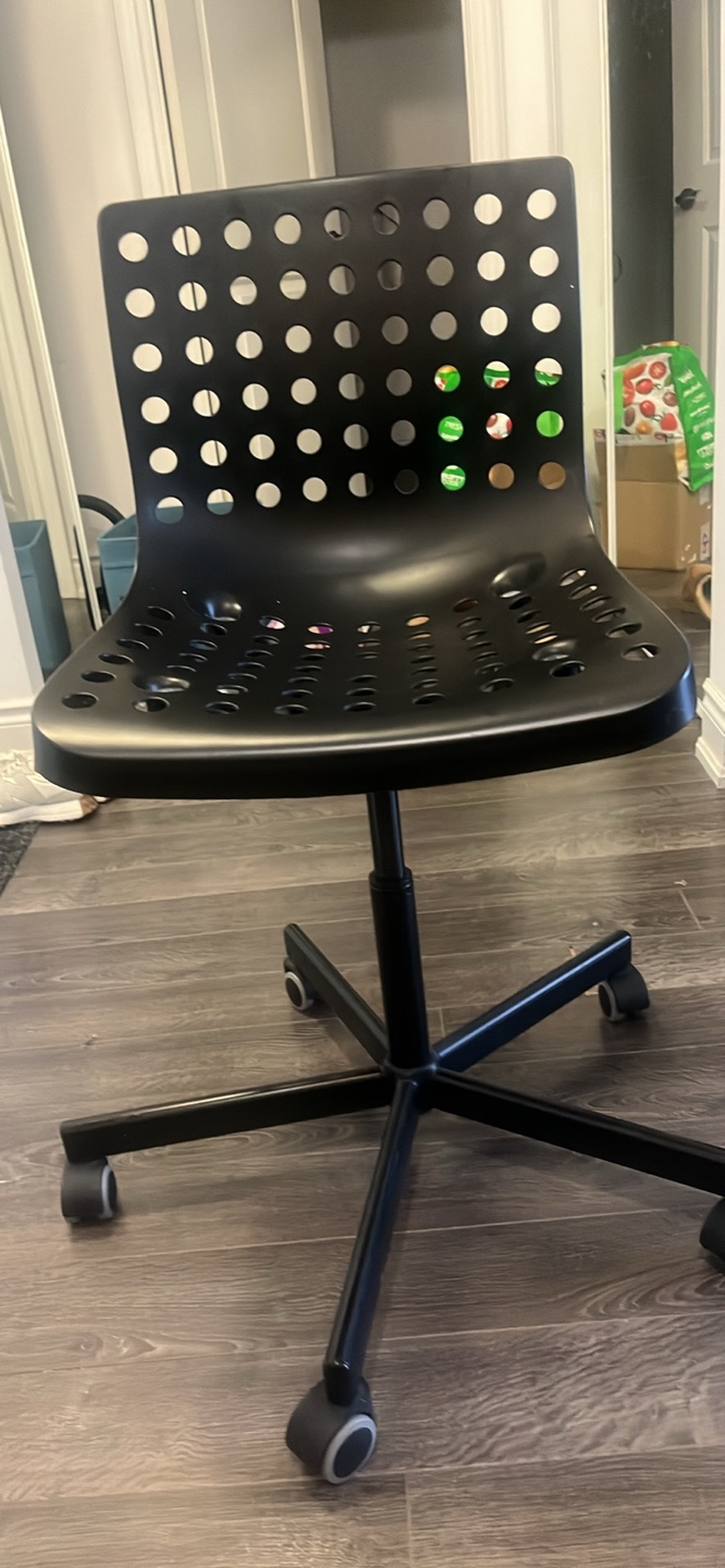 Black Rolling Office Chair