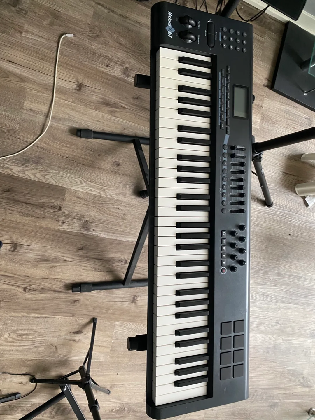 M-Audio Keystation 61 MIDI Keyboard Controller thumbnail