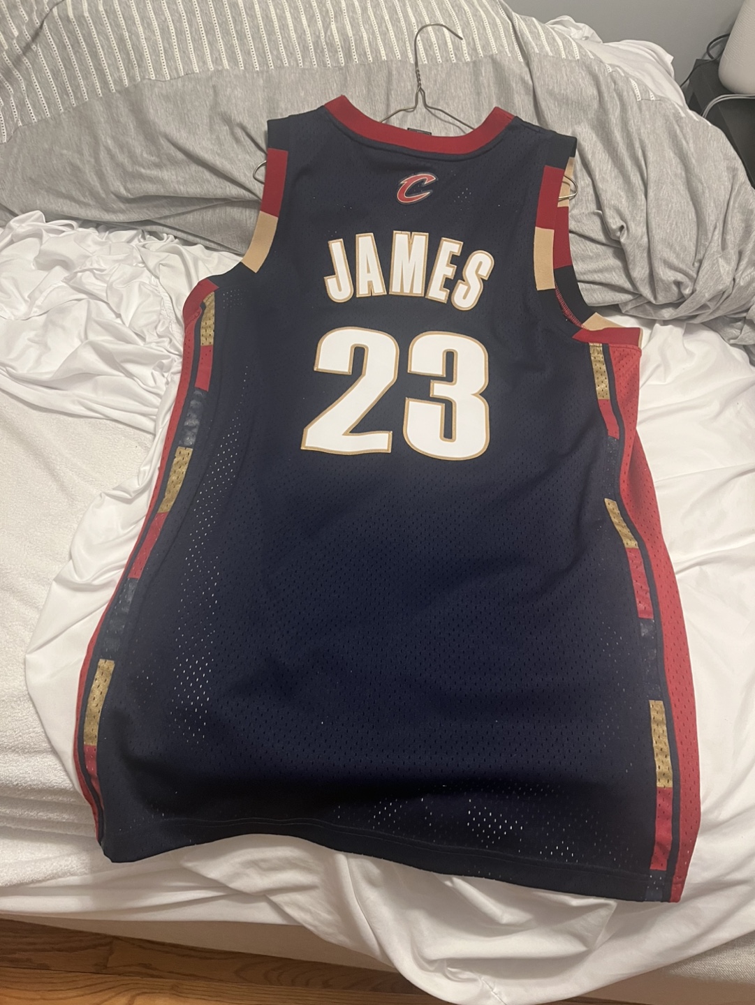 LeBron James Cleveland Cavaliers Adidas Jersey Size L - photo 5