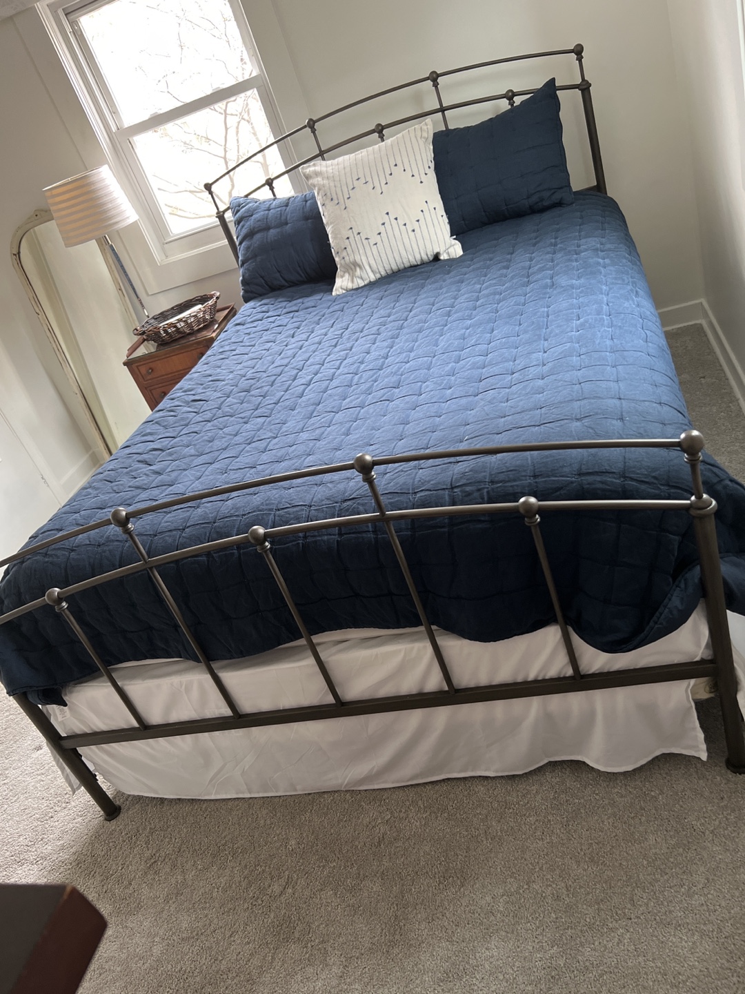 Metal Queen-Size Bed Frame - photo 2