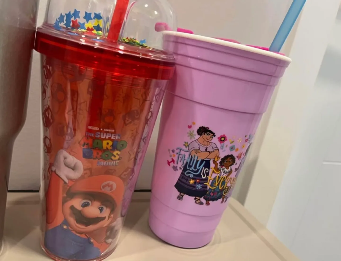 Tumblers bundle image indicator(2)