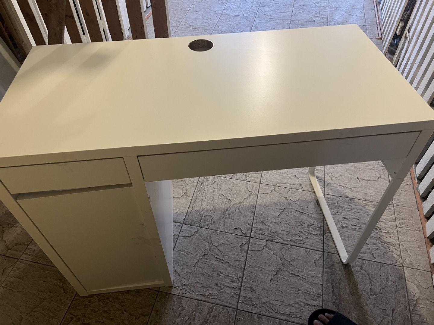 IKEA MICKE Desk White - photo 4