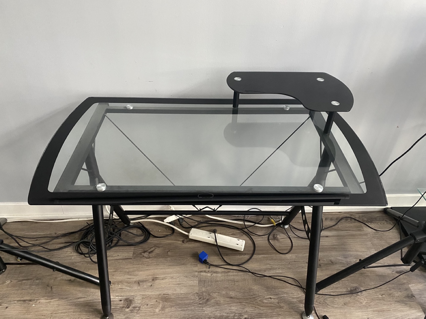 Glass computer desk - photo 2