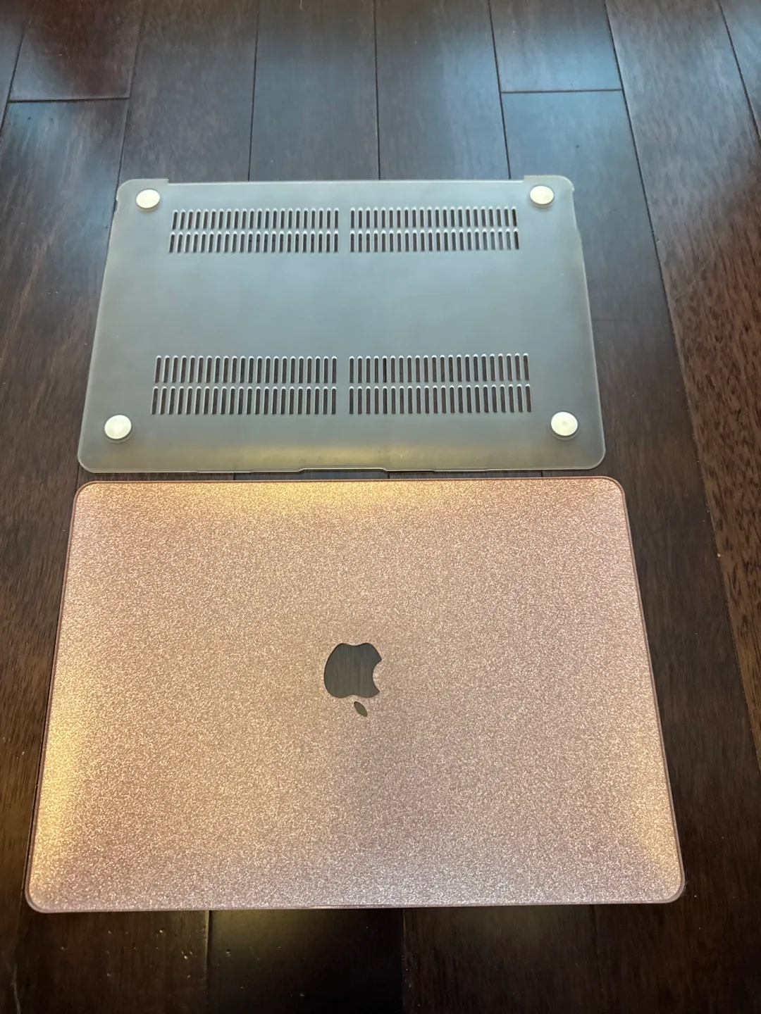 MacBook Hard Case image indicator(2)