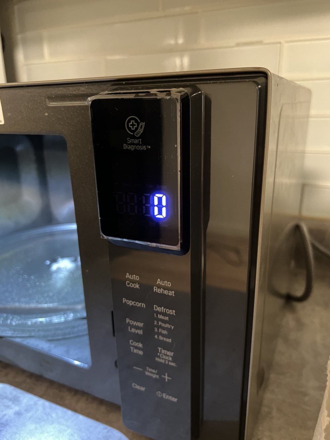 LG NeoChef Countertop Microwave - 0.9 cu. ft. - photo 5