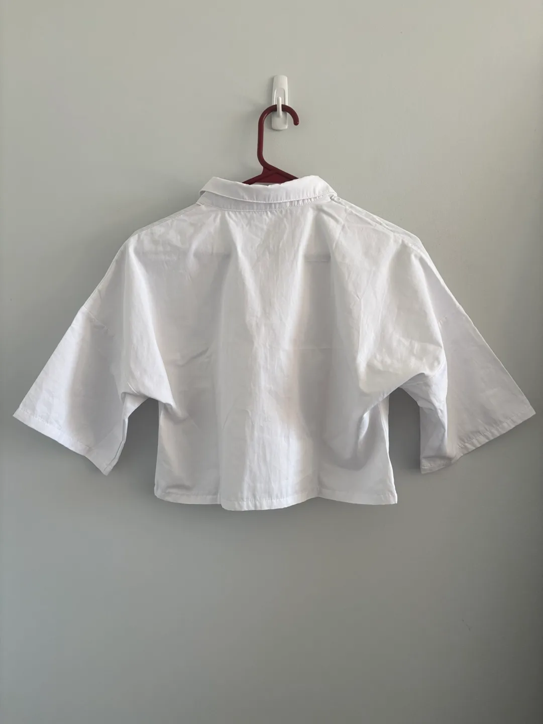 NWT My Mum Made It | Cropped Button-Up - L image indicator(5)