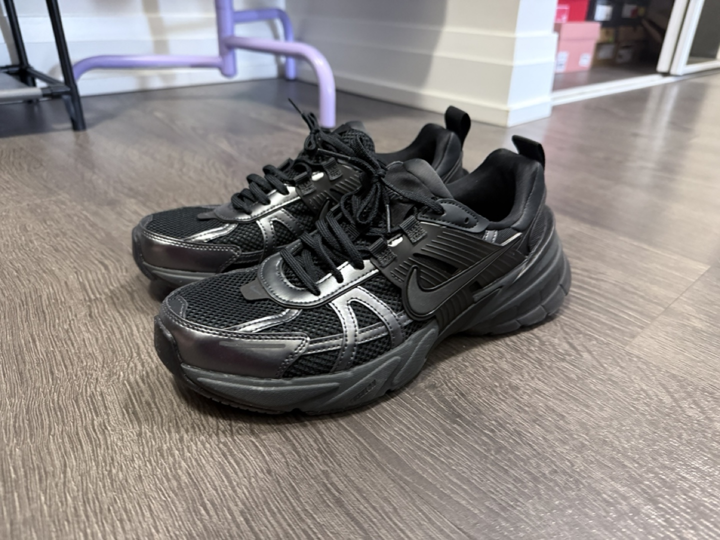 Nike Y2K Black Sneakers sz US8