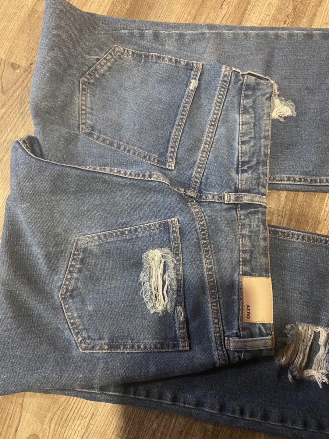 Aeropostale Distressed Jeans - photo 3