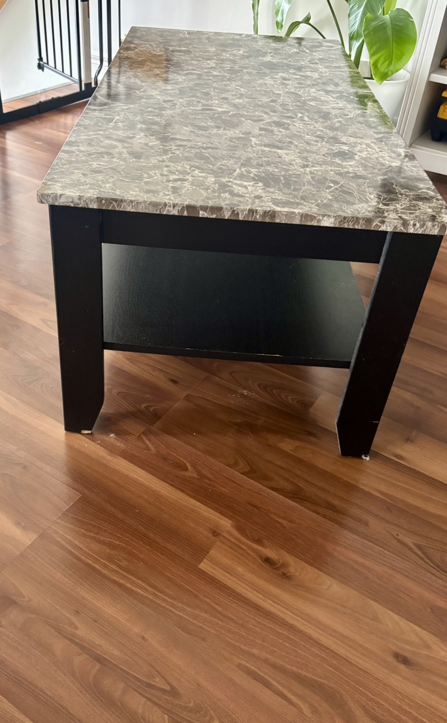 Marble finish wooden centre table - photo 3