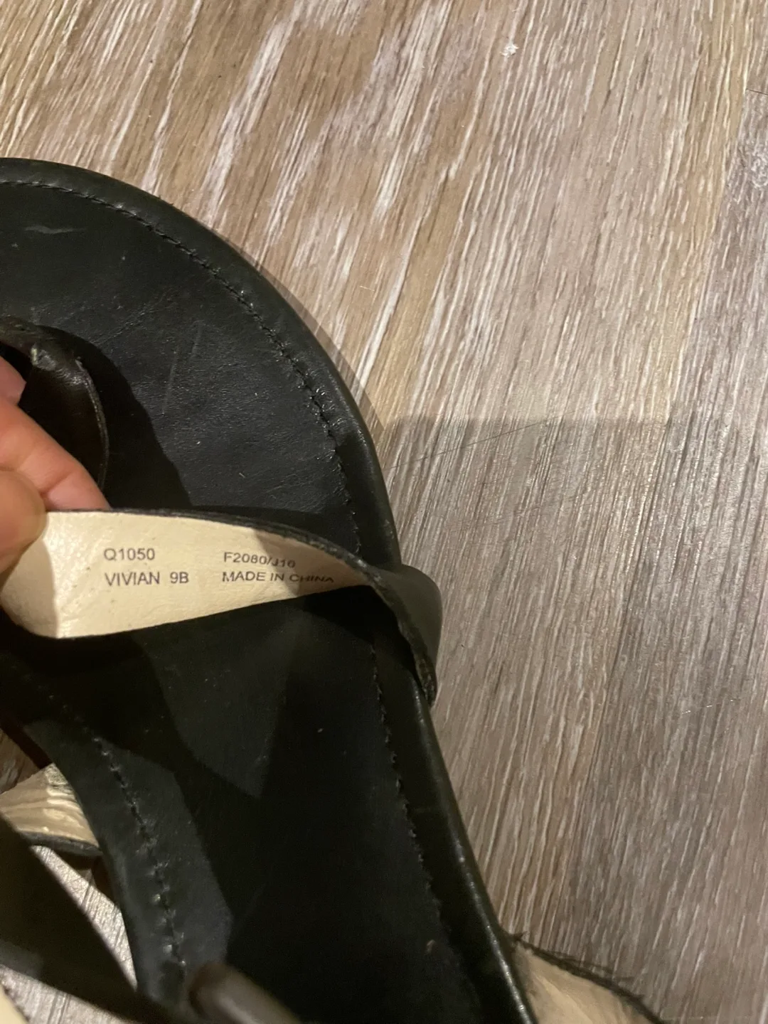 Coach Vivian Black Leather Sandals - Size 9B image indicator(4)