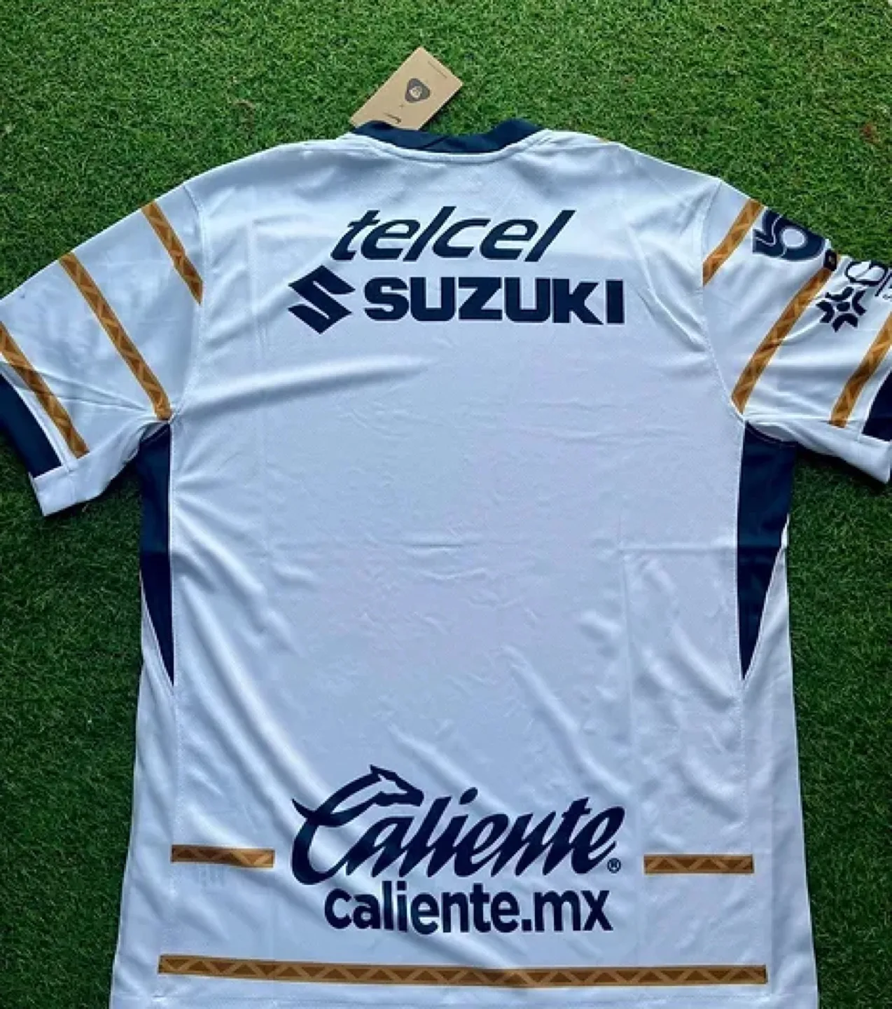 Pumas Soccer Home Shirt - 2025/ 2026 image indicator(3)