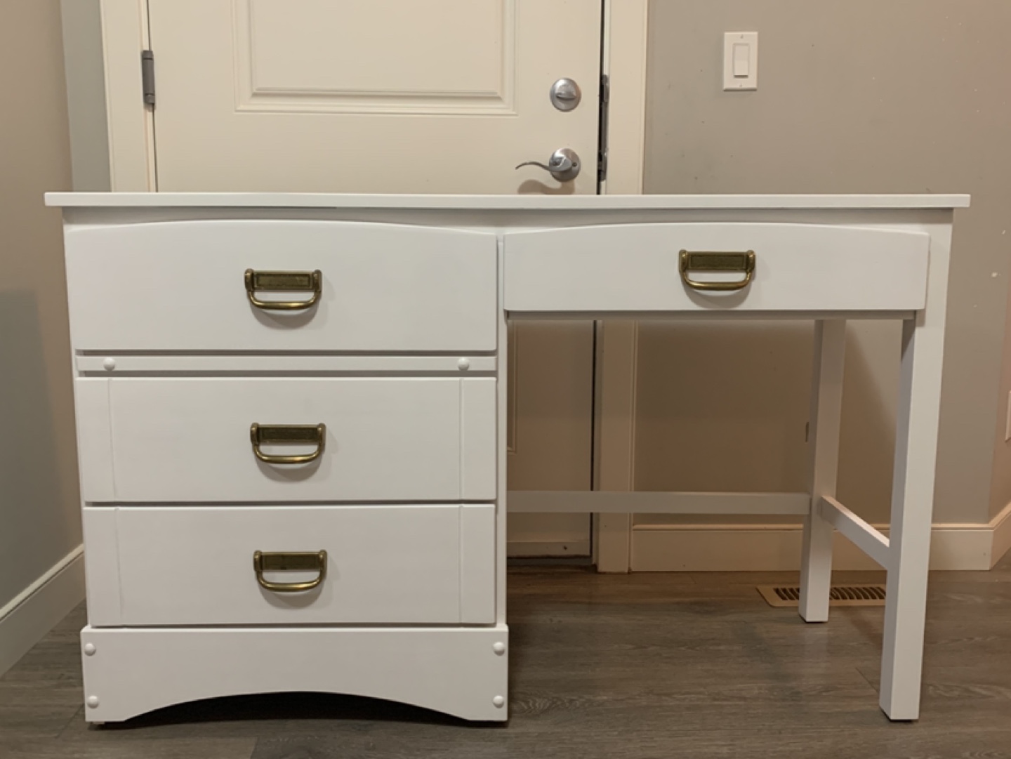 White Wooden Desk with Four Drawers
