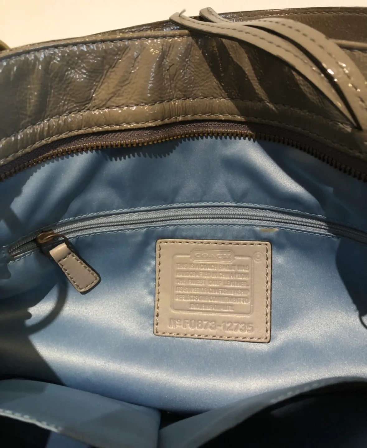 Coach Leather Shoulder Bag image indicator(3)