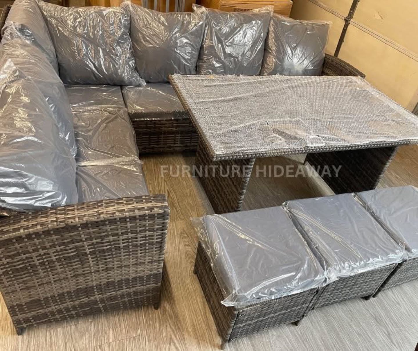 🌟Step Into Spring with the Perfect Outdoor Patio Set!🌟