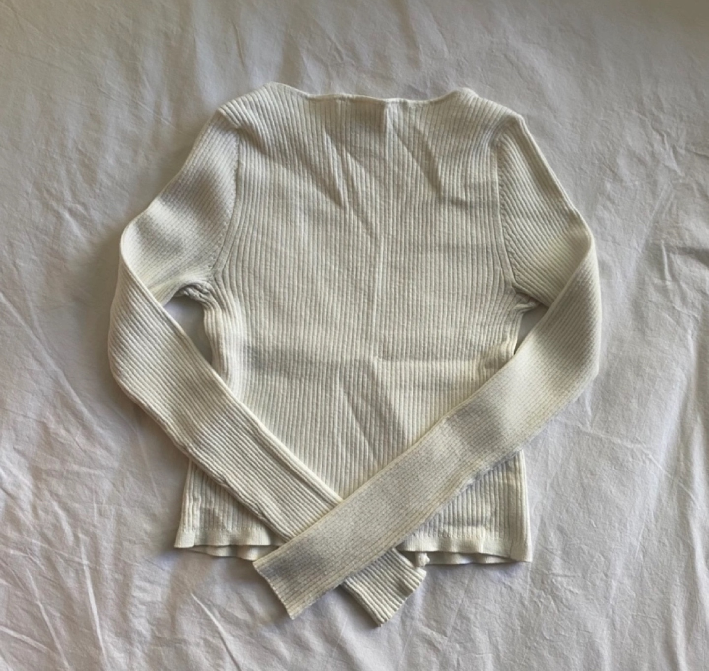 Aritzia Wilfred White Ribbed Cardigan - photo 2