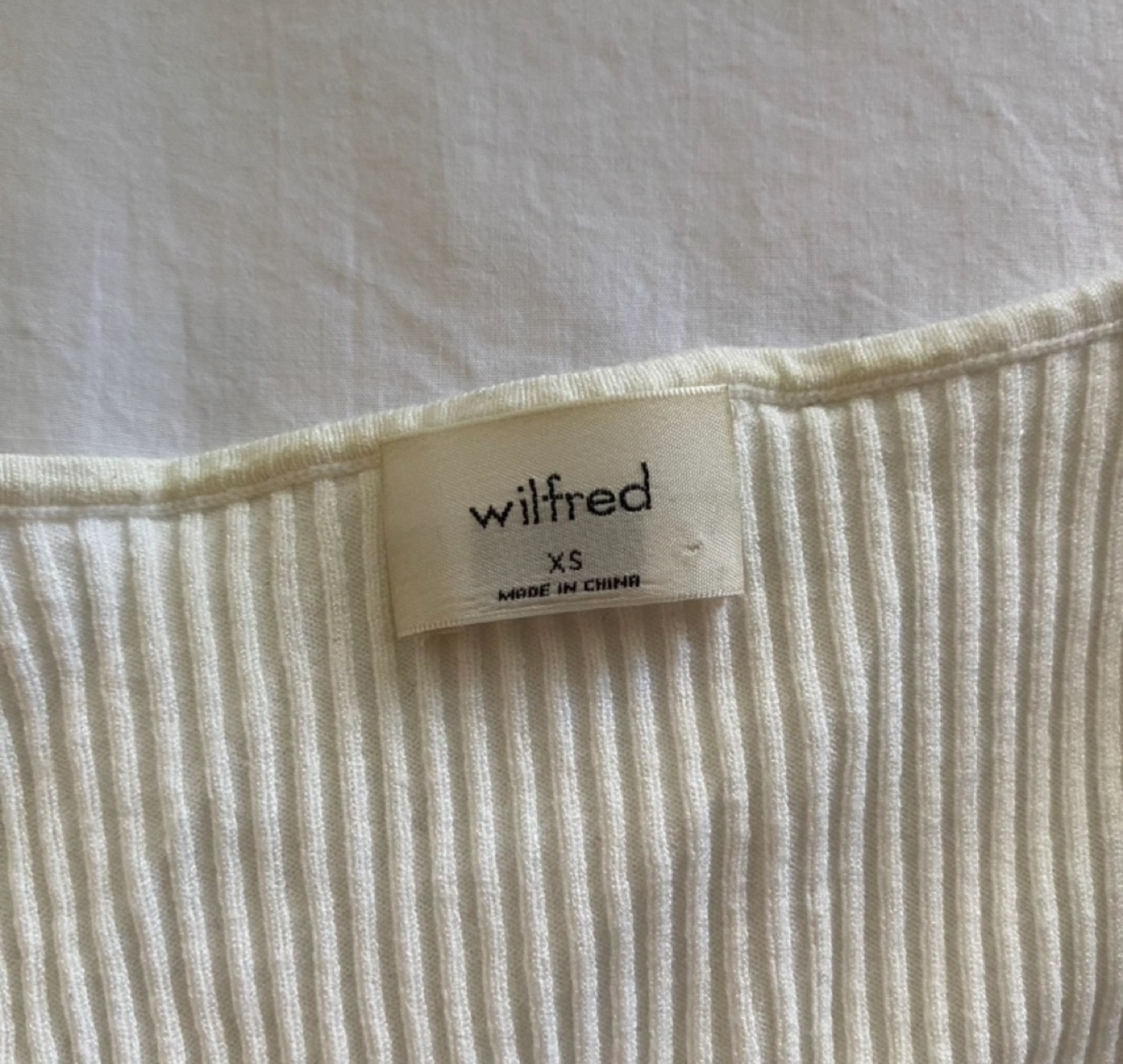 Aritzia Wilfred White Ribbed Cardigan - photo 3