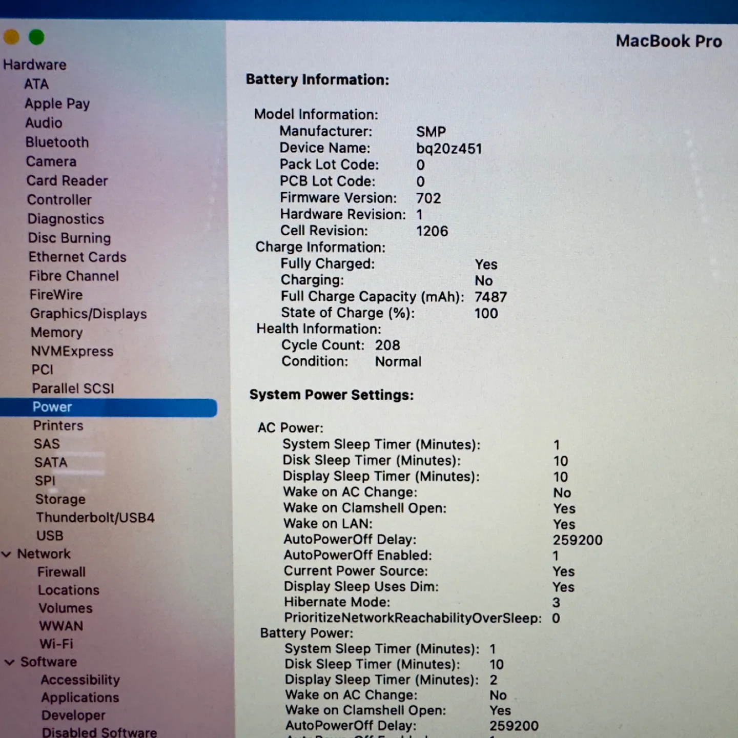 MacBook Pro 15-inch, Late 2013 - 2.6 GHz Quad-Core Intel Core i7 image indicator(5)