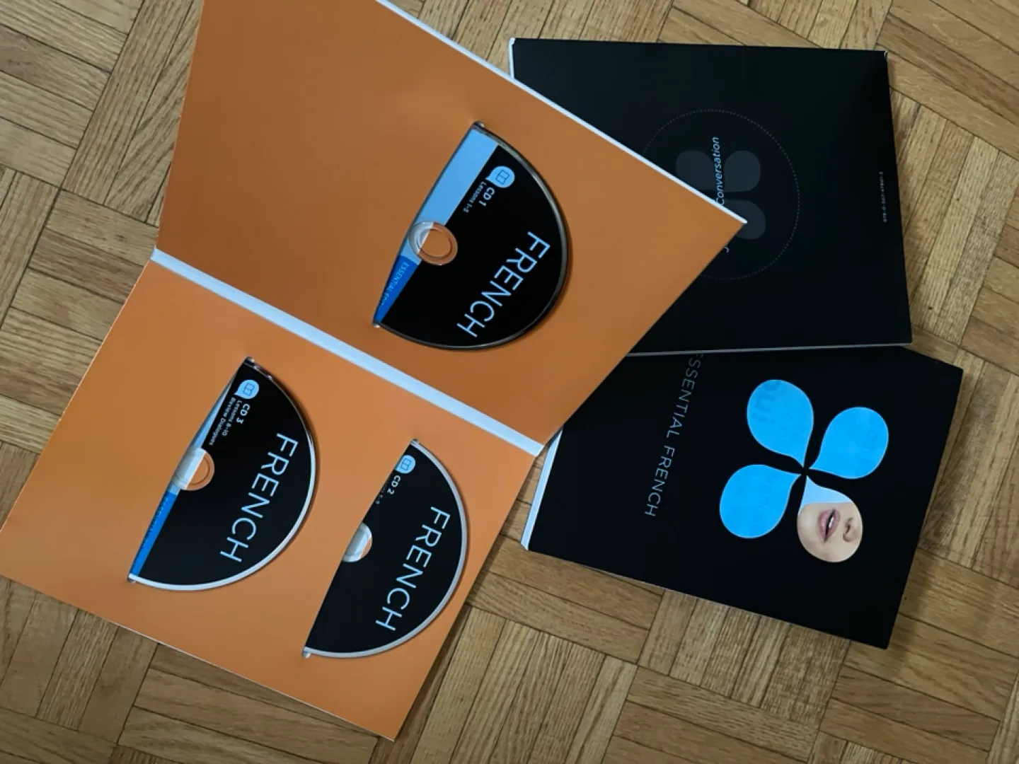 Living Language French Essential Edition Beginner Course image indicator(2)