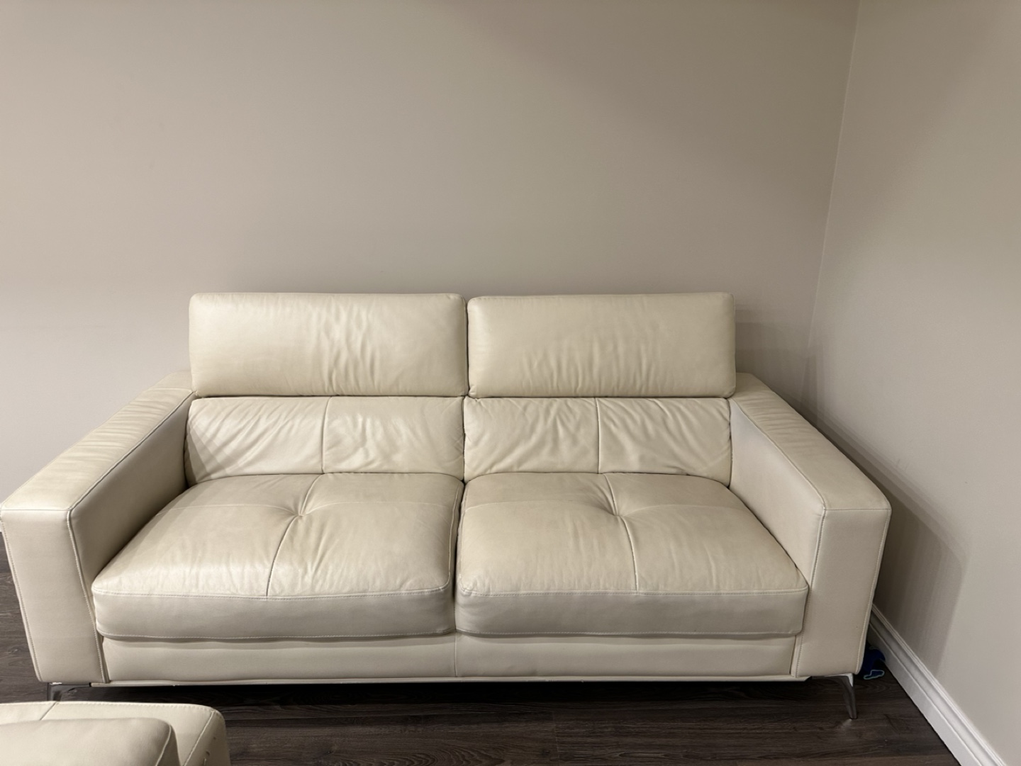 Sofa leather