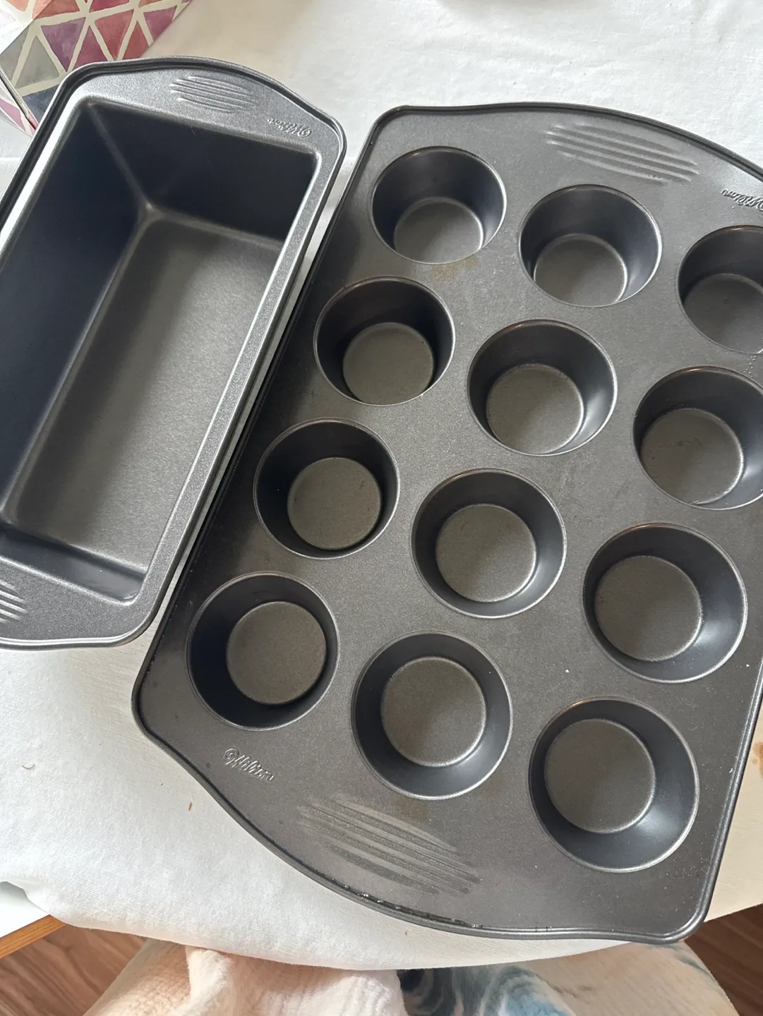 Wilton 12-Cup Muffin Tin and Loaf Pan Set thumbnail