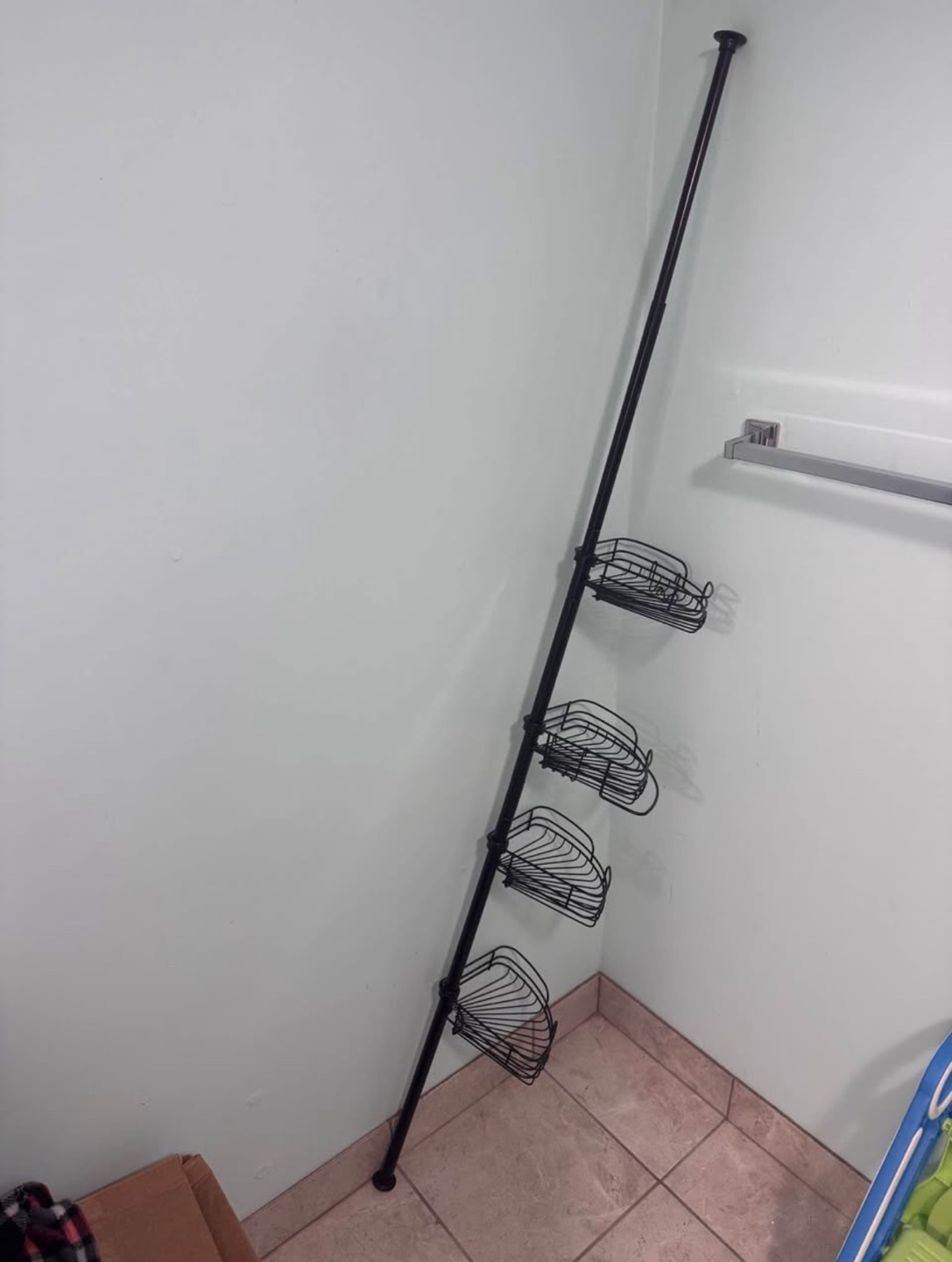 Shower caddy or plant stand - photo 2