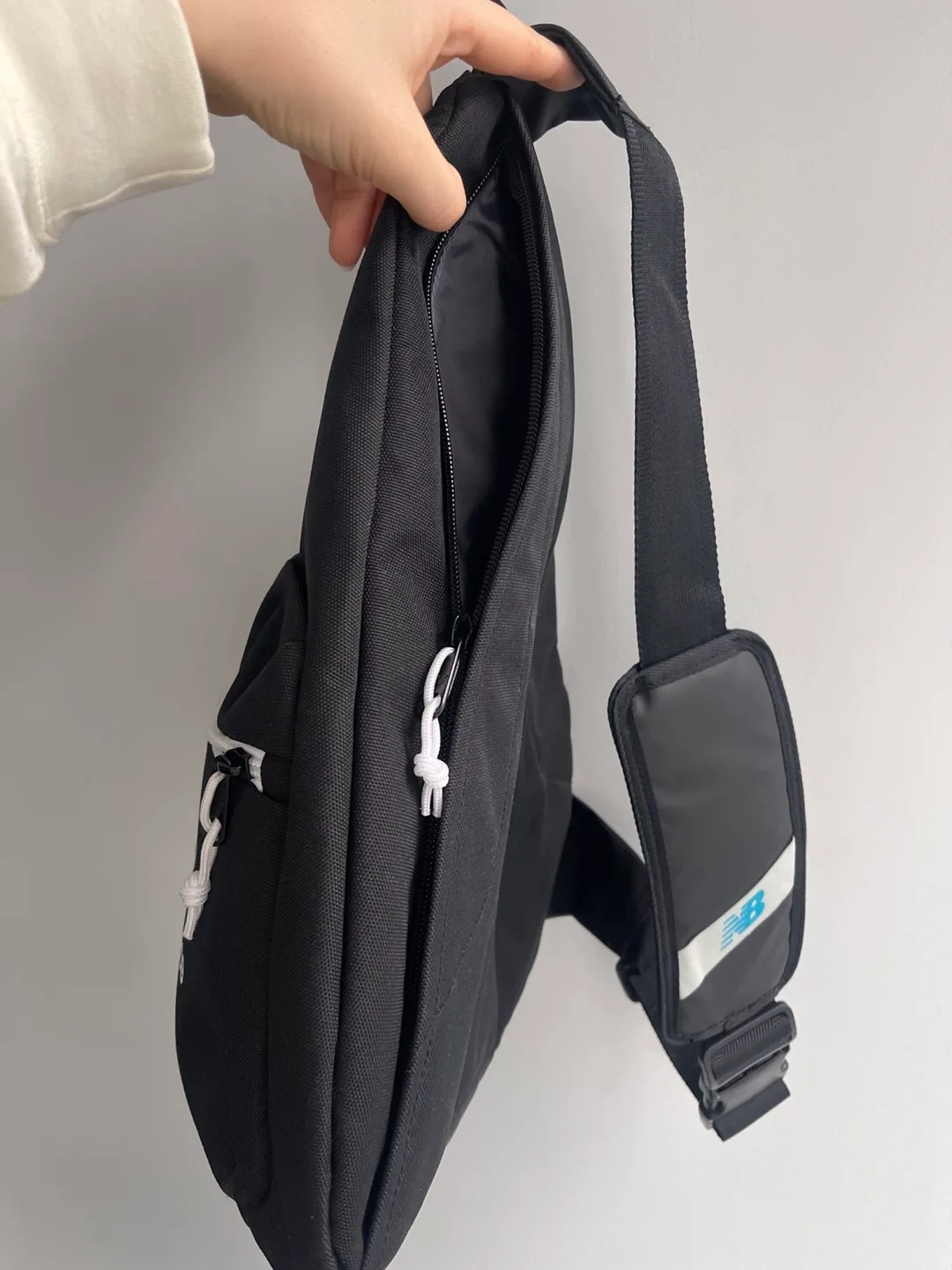 New Balance Black Sling Bag image indicator(5)