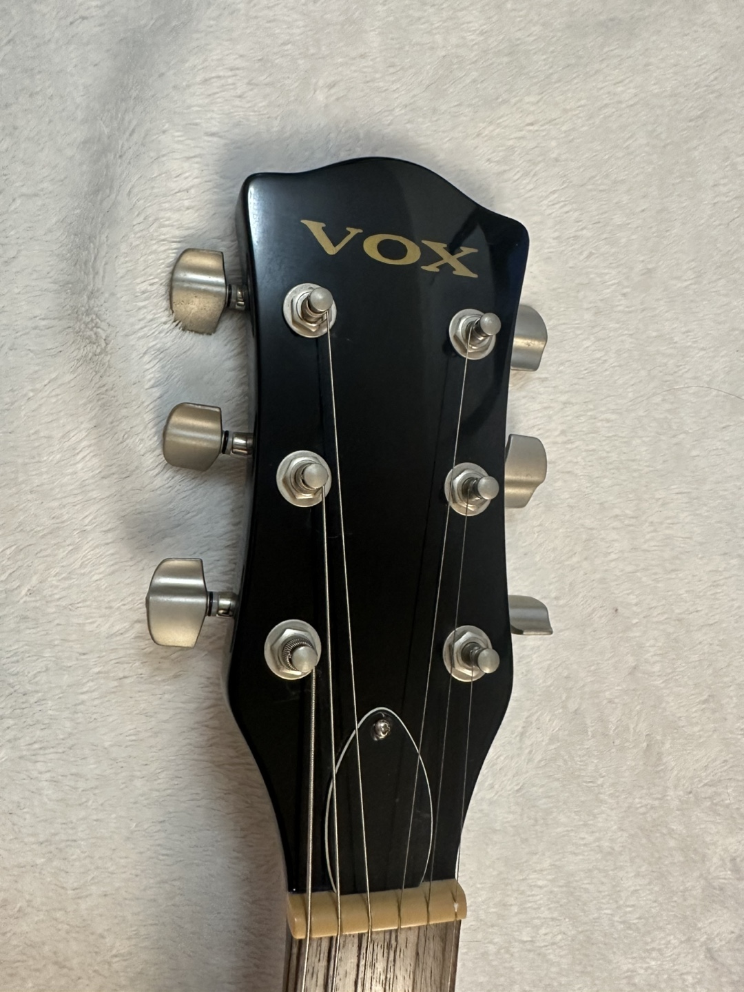 Vox Electric Guitar - photo 4