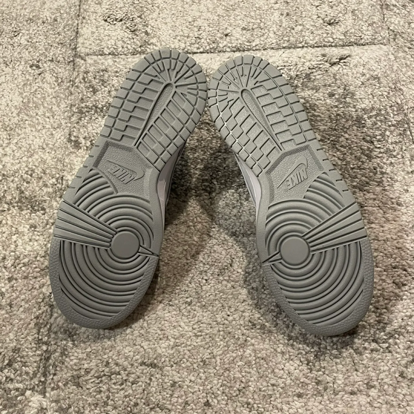 Nike Dunk Low “Two-Tone” image indicator(6)