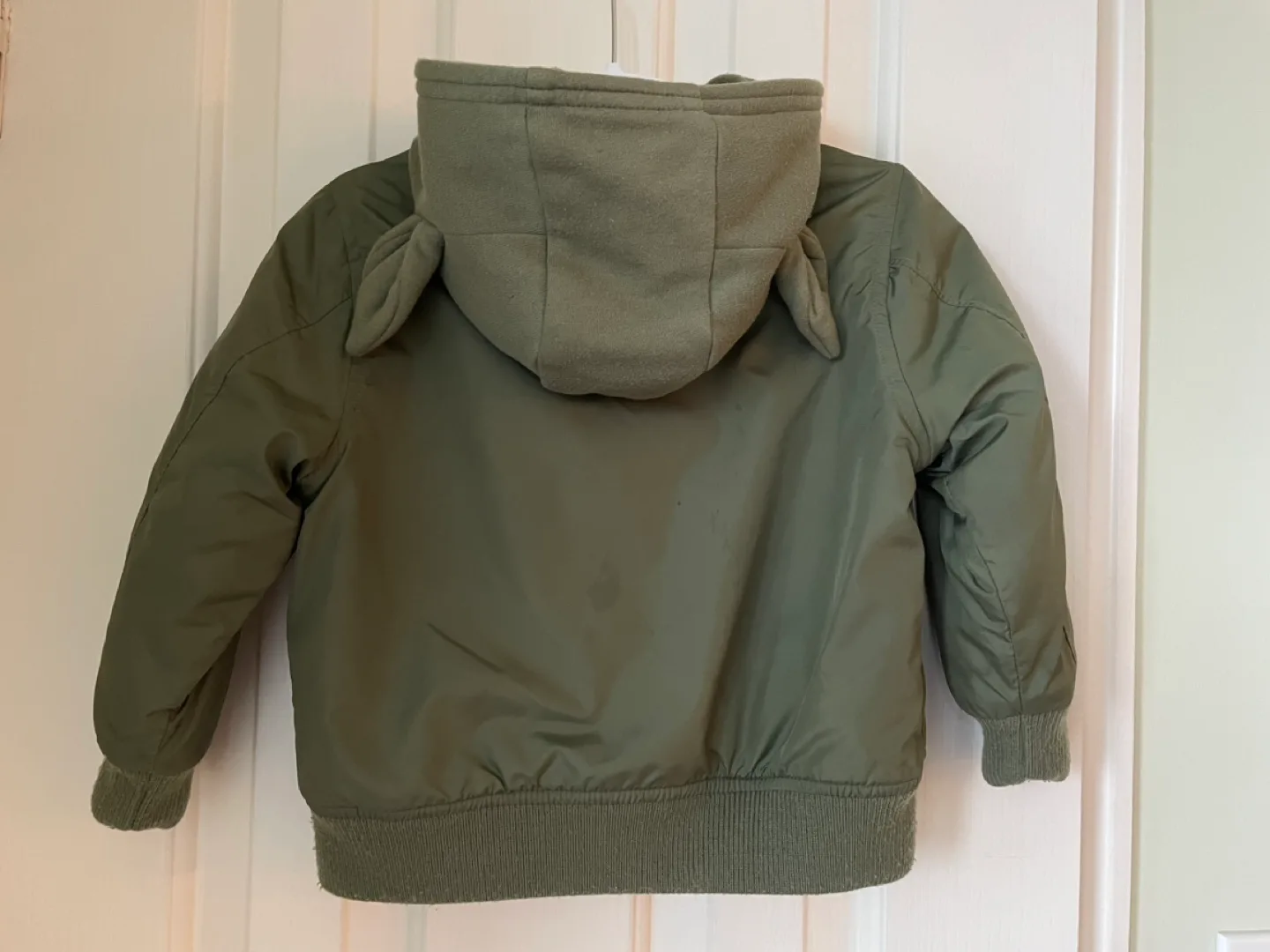 Gap Star Wars Baby Yoda Bomber 2T Jacket image indicator(2)