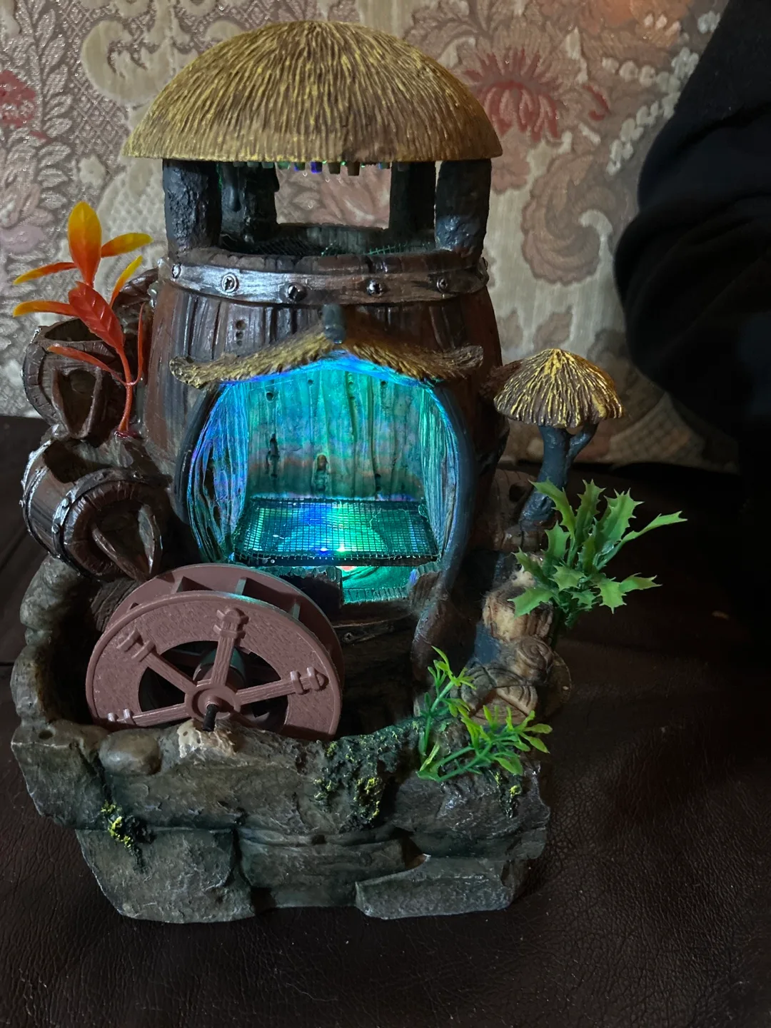 Tabletop Water Fountain with LED Light image indicator(3)