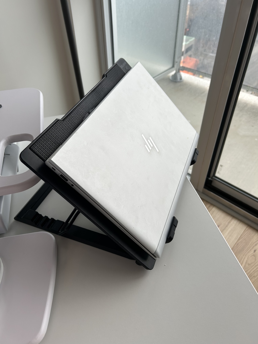 Laptop Stand - photo 4
