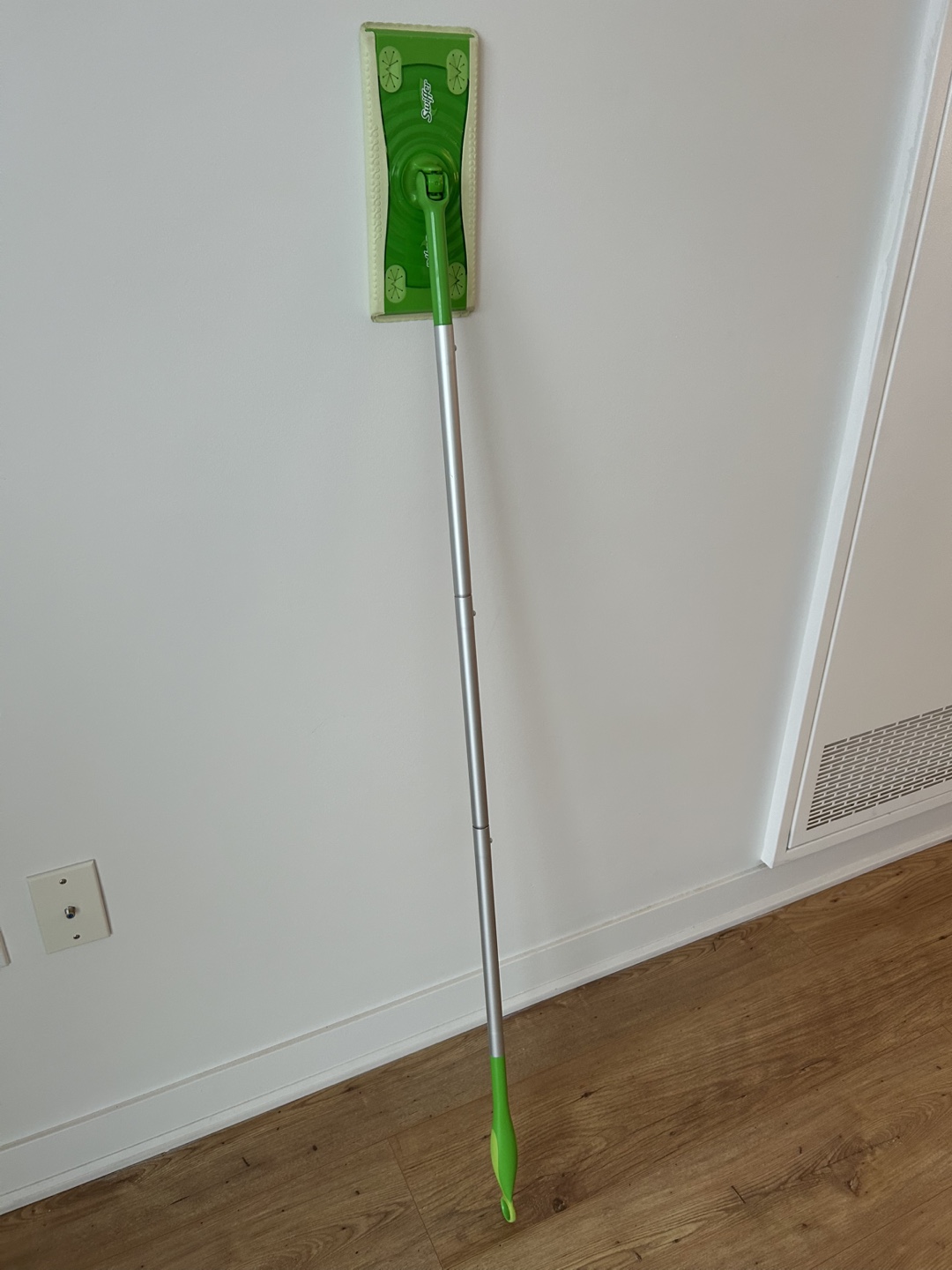 Swiffer Sweeper - photo 3