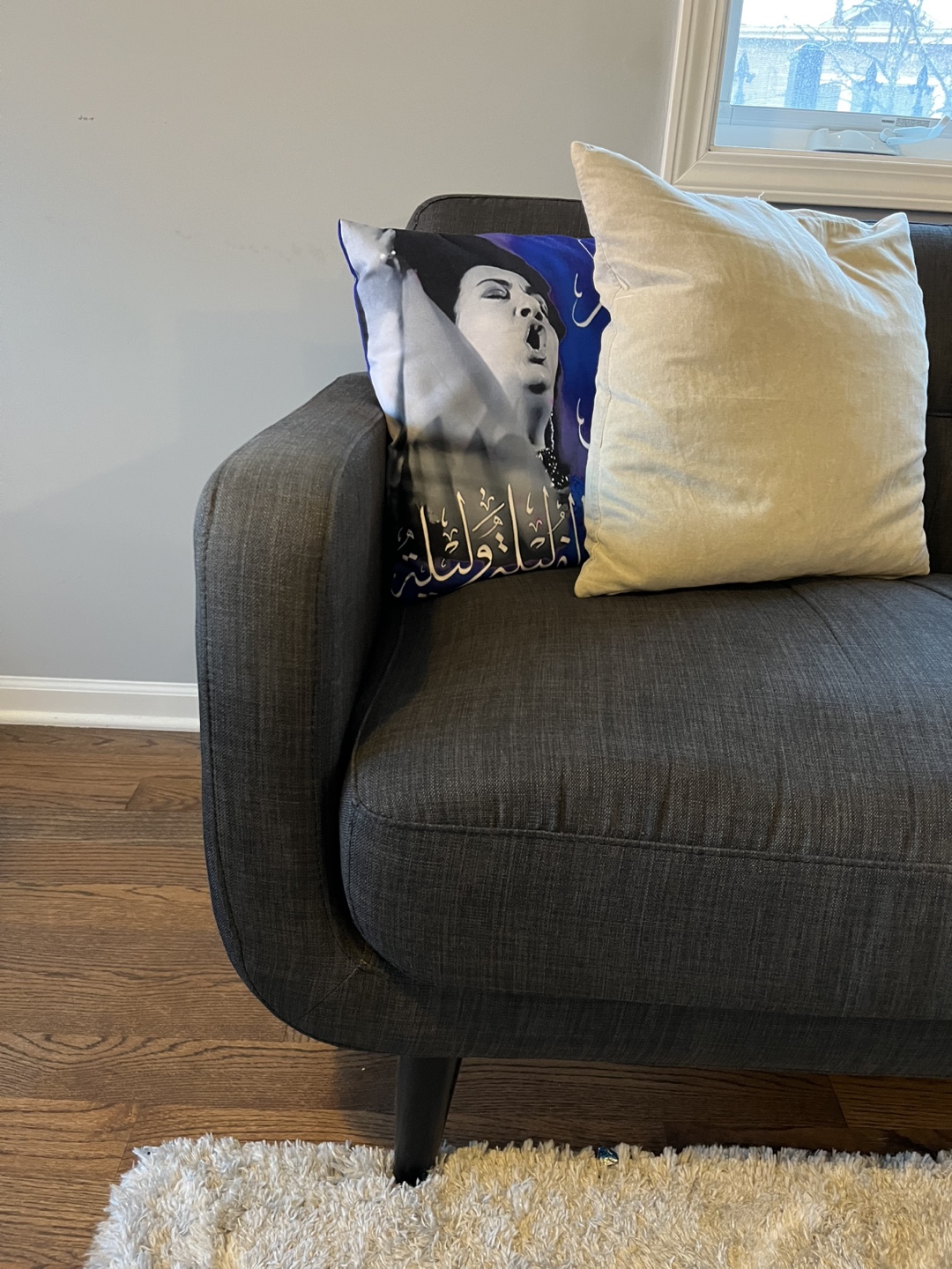 Mid Century Modern Sofa - photo 2