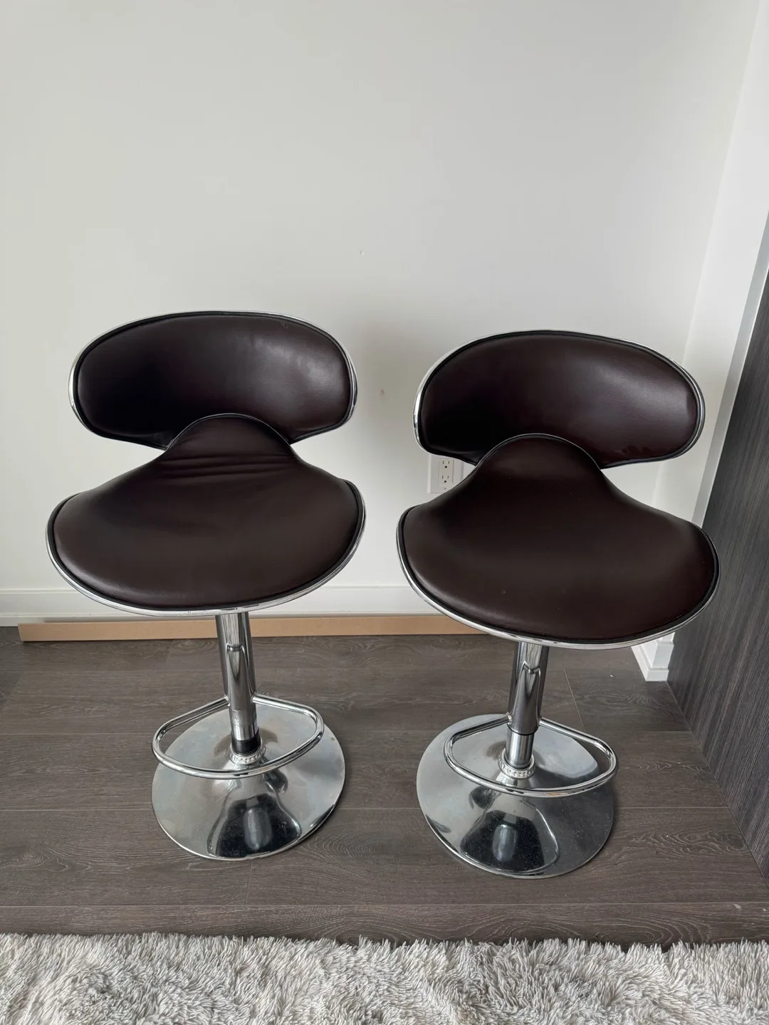 Pair of Brown Leather Bar Stools thumbnail
