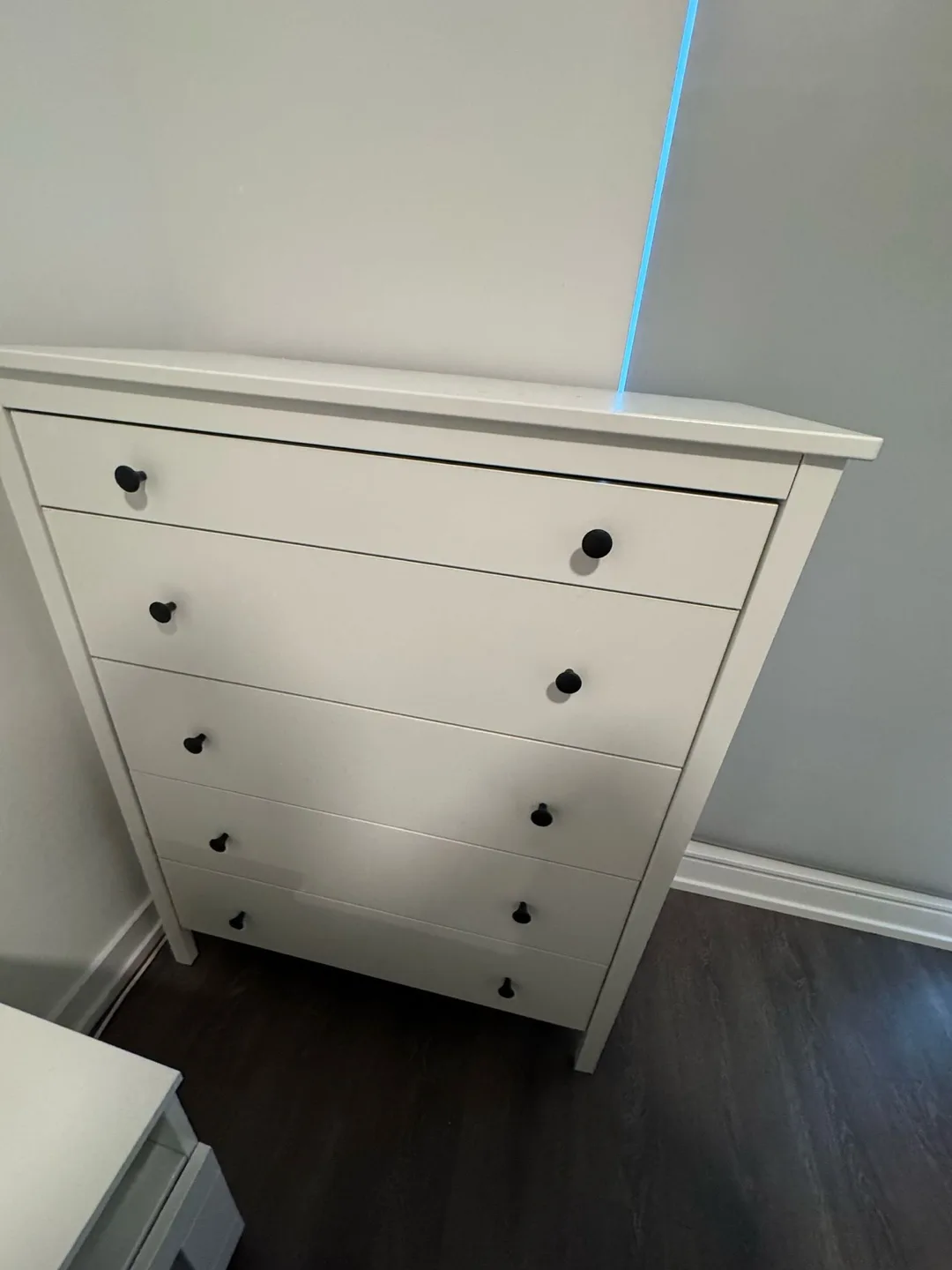 White 5-Drawer Dresser thumbnail