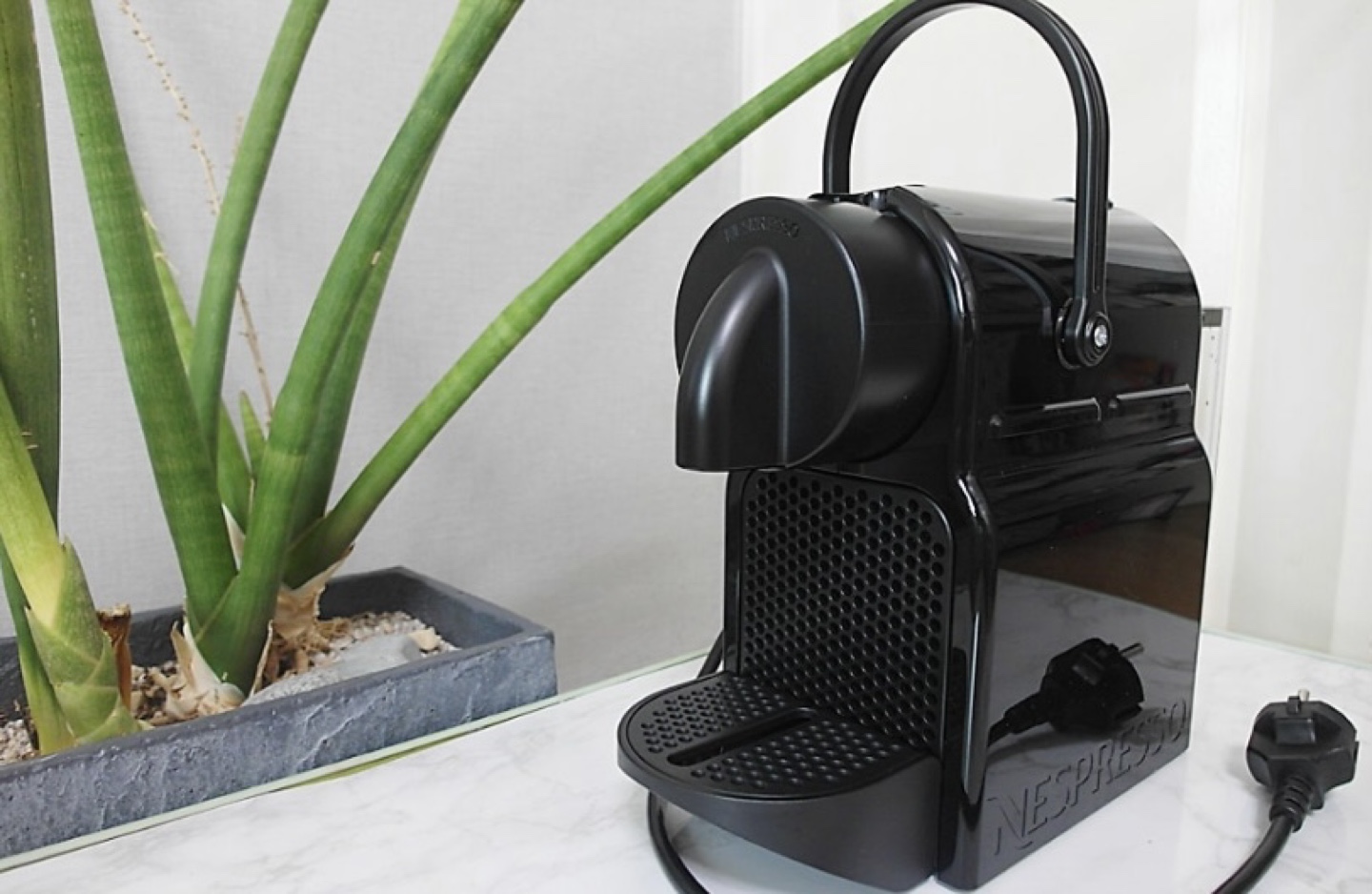 Nespresso Pixie Espresso Machine - Black