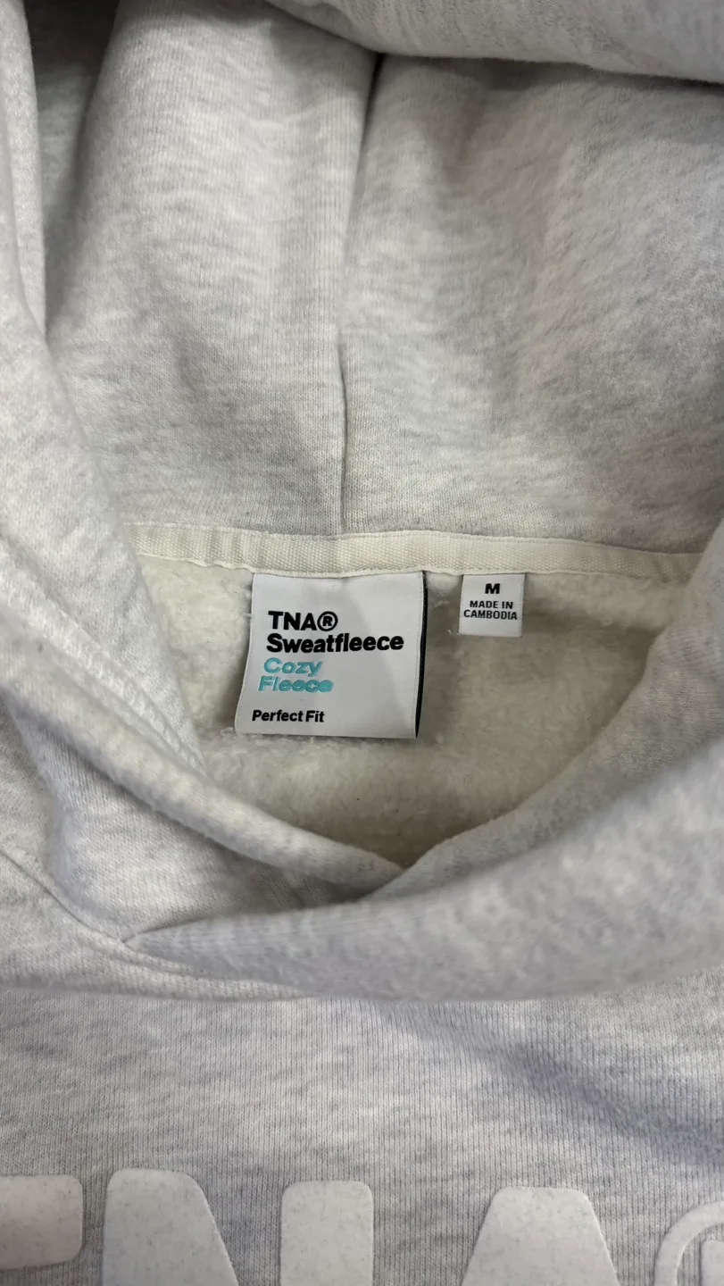 TNA Cozy Fleece Hoodie - Size Medium image indicator(2)
