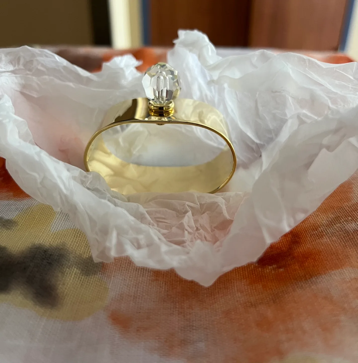 Set of 4 Gold-Plated Brass Napkin Rings with Austrian Crystal image indicator(5)