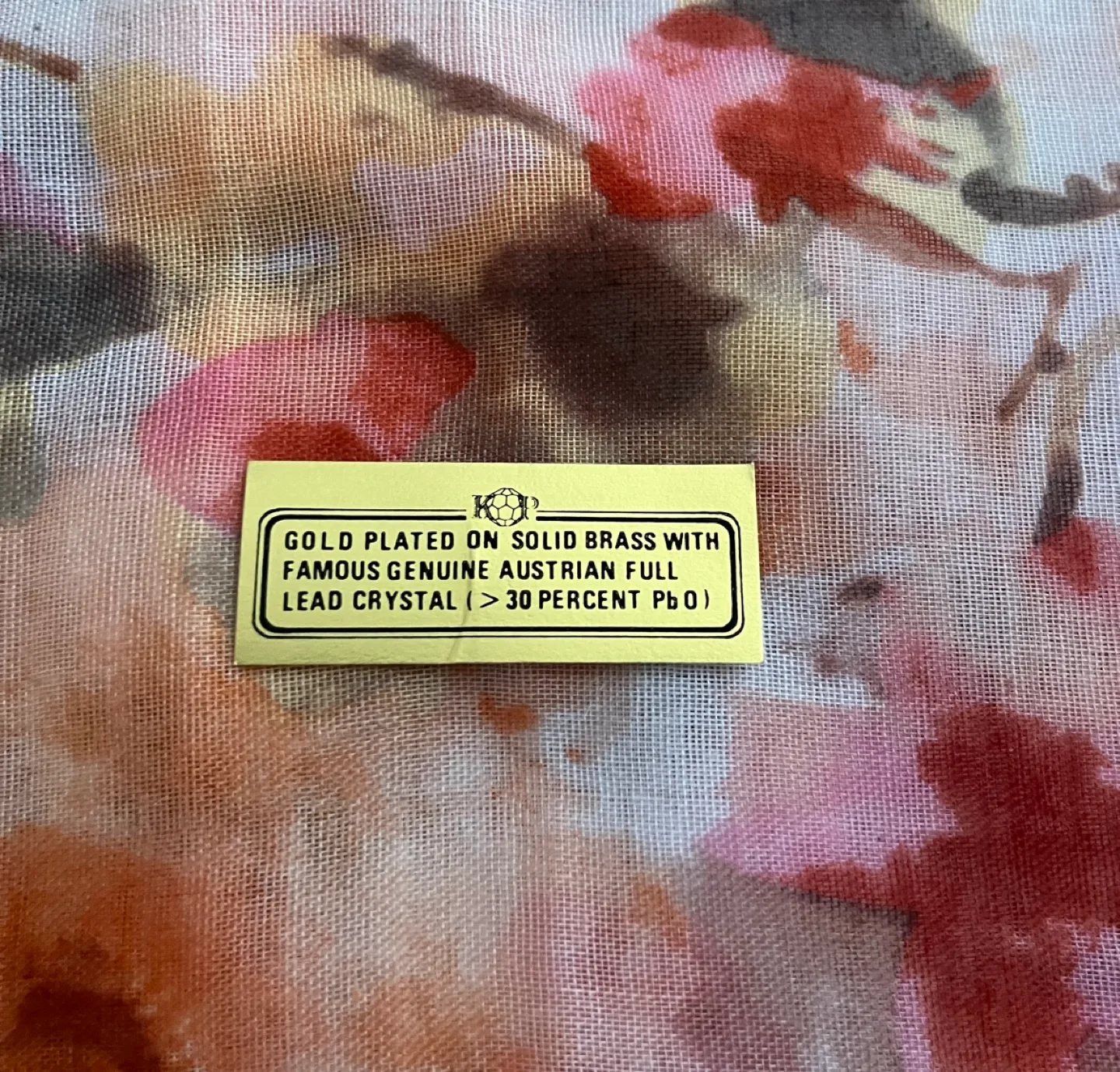 Set of 4 Gold-Plated Brass Napkin Rings with Austrian Crystal image indicator(4)