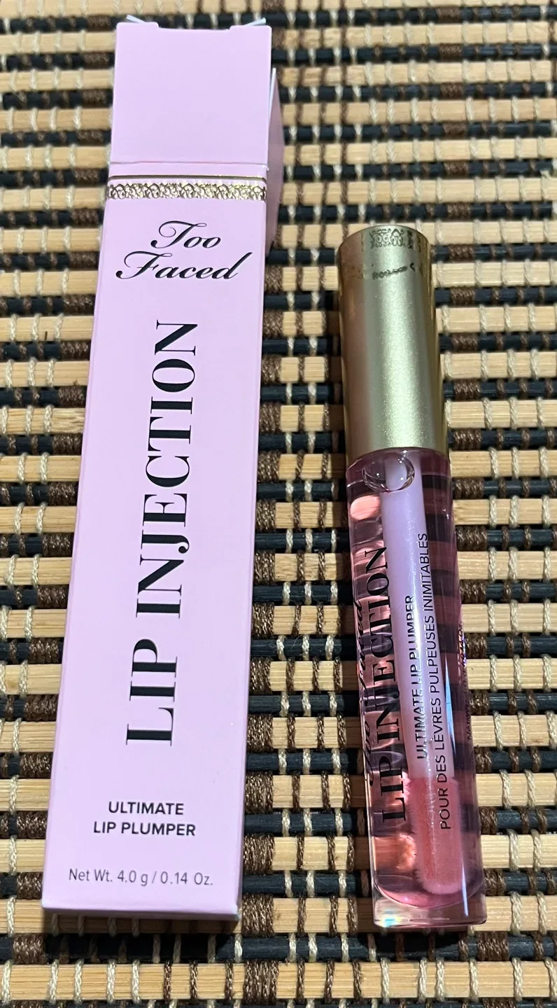 Too Faced Lip Injection Extreme Lip Plumper image indicator(3)