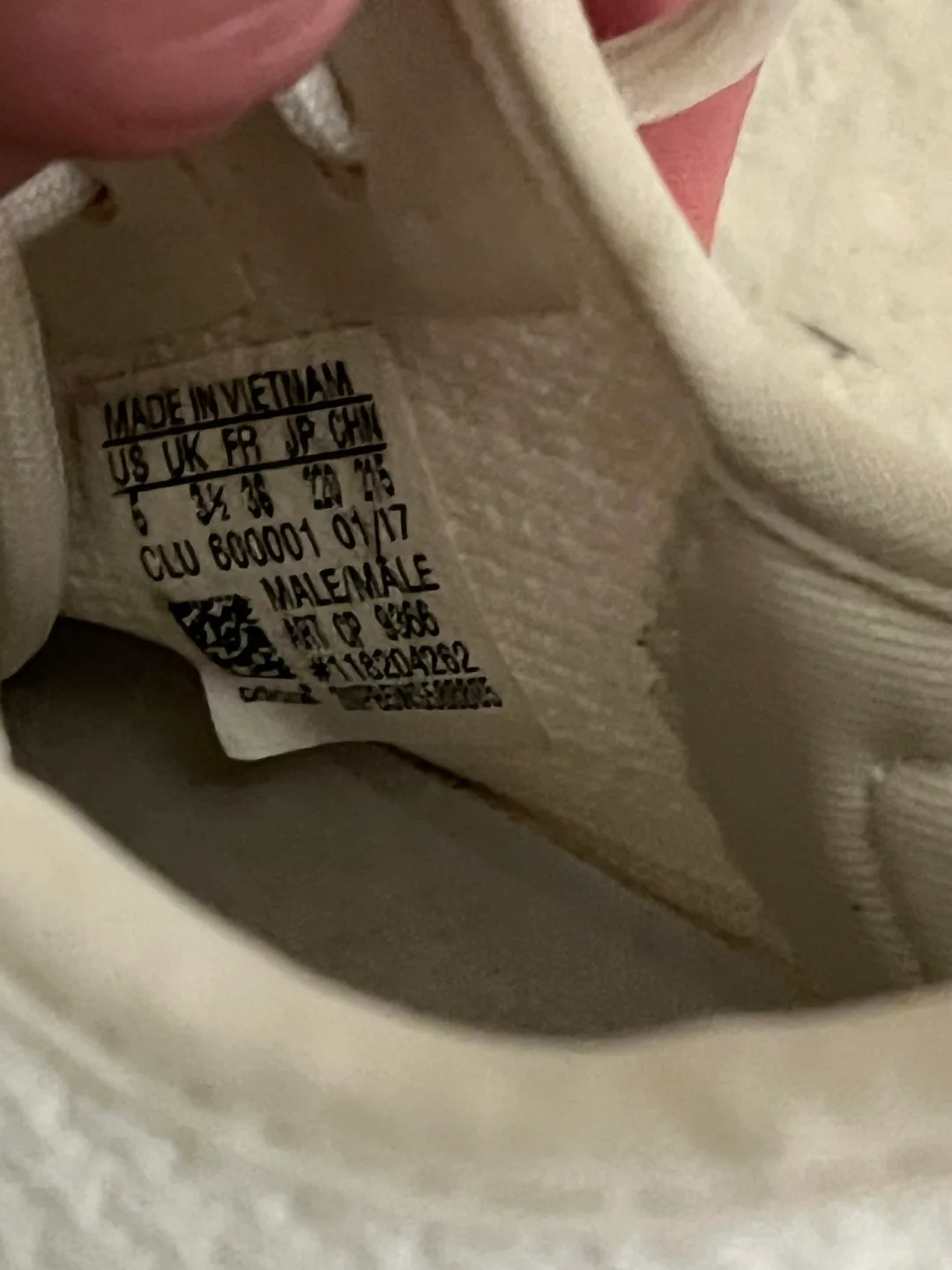 Yeezy Boost 350 V2 Cream White size 6 men’s image indicator(5)