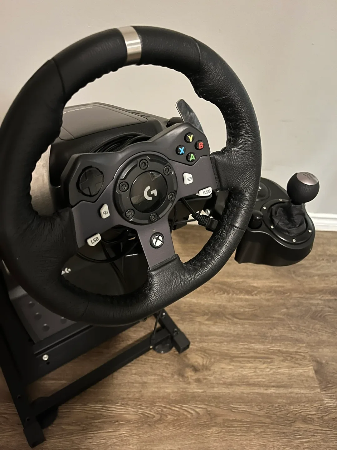 New Logitech G920 racing simulator bundle image indicator(8)